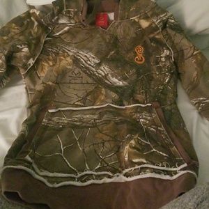 Womens Camo sweatshirt